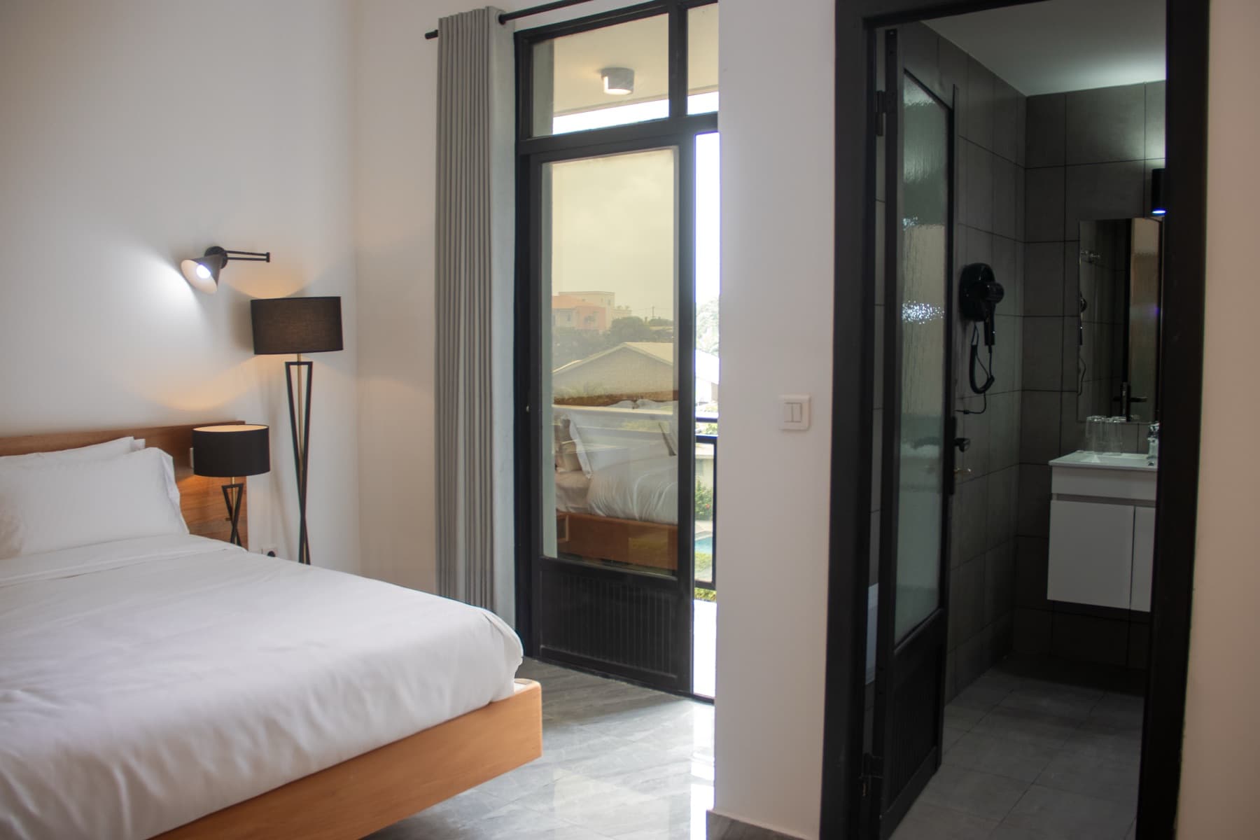 Chambre Double Standard — Résidence Feuille, hôtel à Pointe-Noire