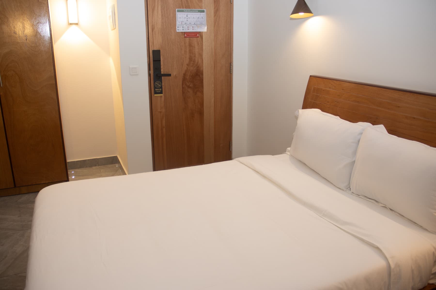 Chambre Simple Standard — Résidence Feuille, hôtel à Pointe-Noire